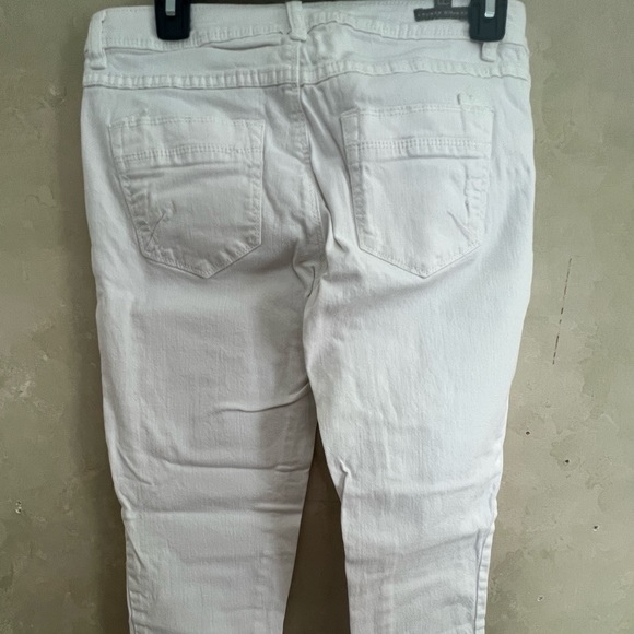 LC Lauren Conrad white raw hem jeans-Size 4 - Picture 2 of 4
